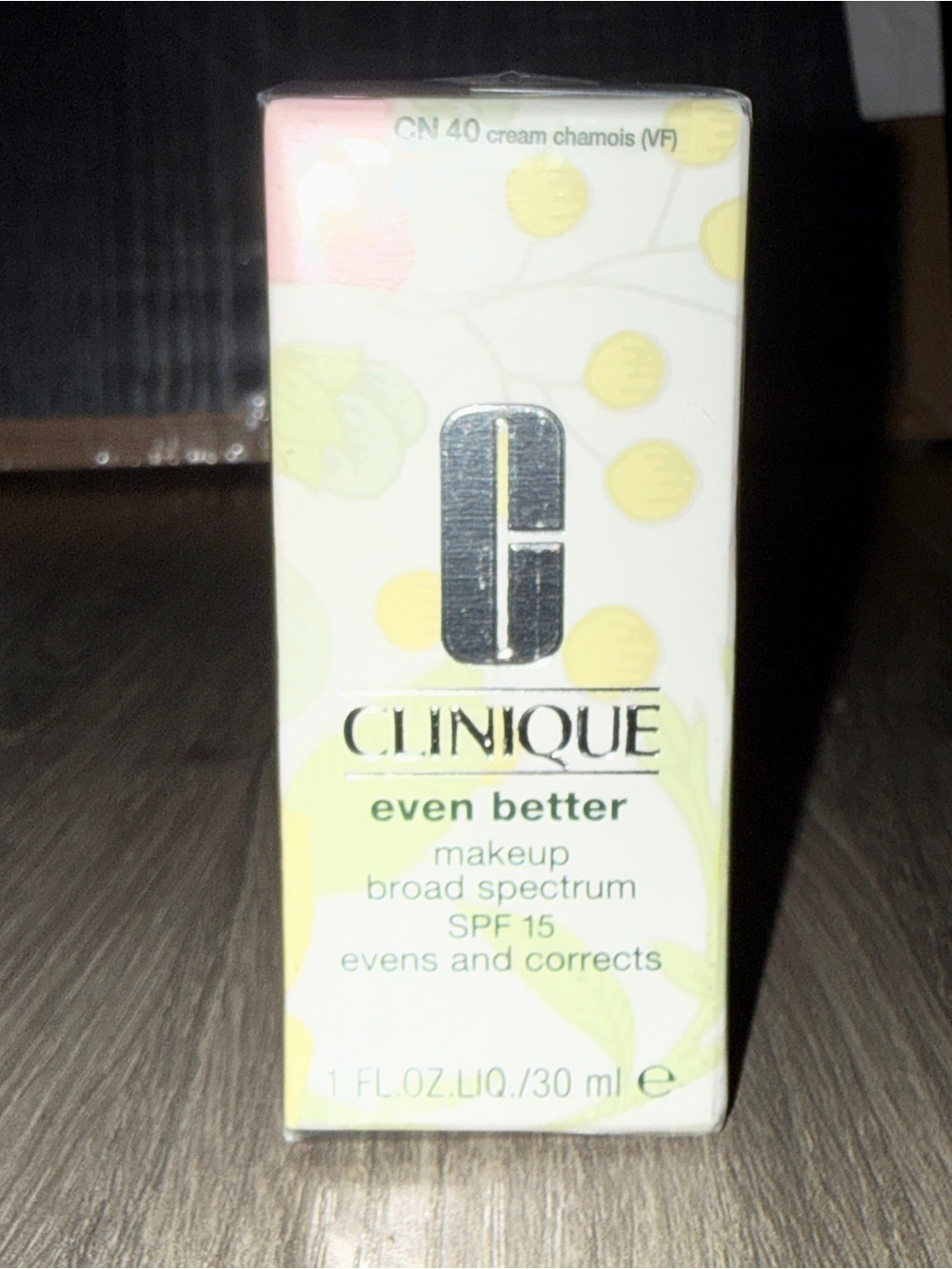 Clinique Even Better Makeup SPF 15 - Cream Chamois (CN 40)